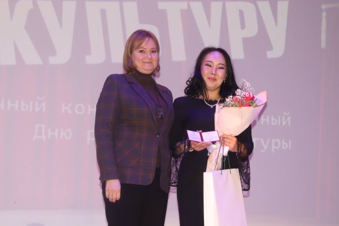 photo_5409135083518029634_y_1