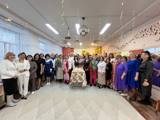 photo_5226547300690235077_y