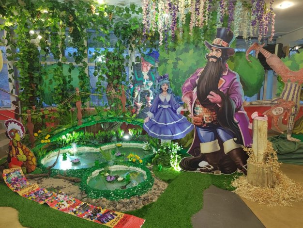 photo_5377563066691685852_y